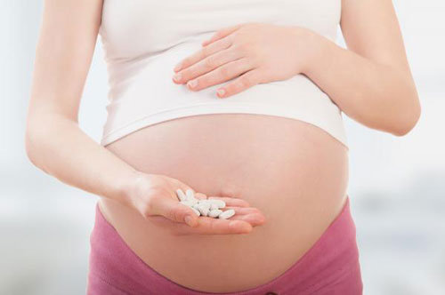 Lỡ uống thuốc cảm cúm khi mang bầu: Đừng quá lo lắng! 1