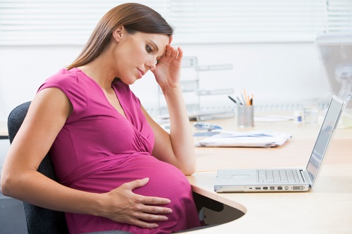 Nguyên nhân khiến phụ nữ đau đầu khi mang thai 1